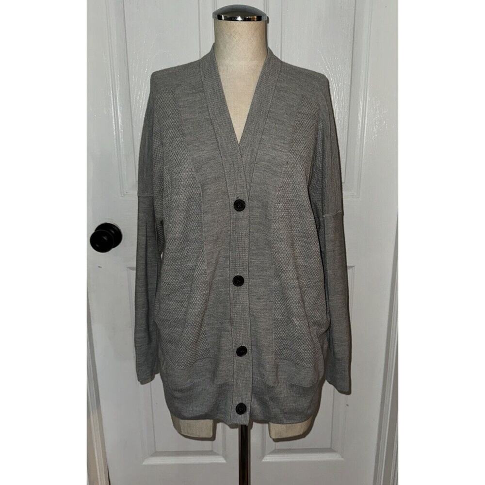 Vince. Women’s Gray Wool Silk Boyfriend Button Cardigan Size XS